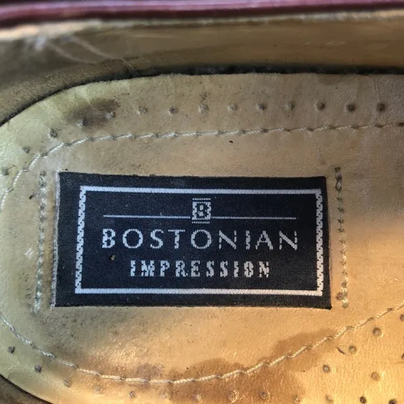 Bostonian Burgundy Leather Wingtip Oxford Shoes