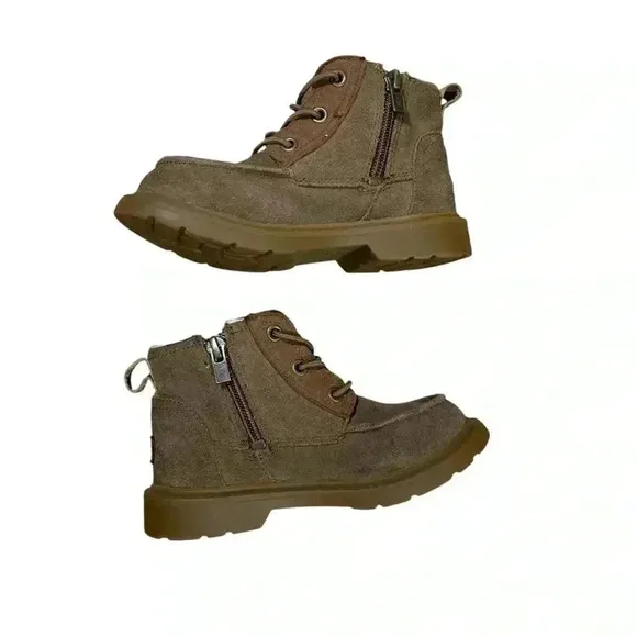 Boy's Boots UGG Kids Chelham Weather (Toddler/Little Kid) Size 10