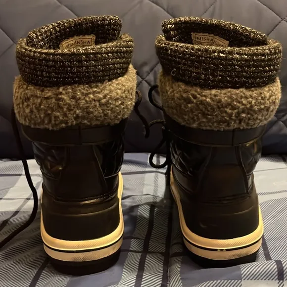 Brand New Mishansha Black Winter Boots