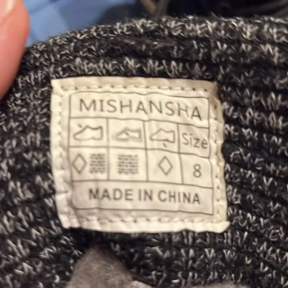 Brand New Mishansha Black Winter Boots