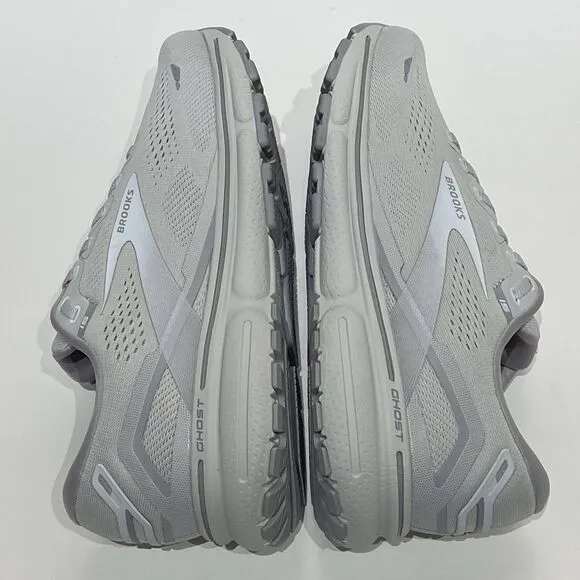 Brooks Ghost 15 Running Shoes Sneakers Women’s 9.5 D Wide Oyster Light Gray EUC