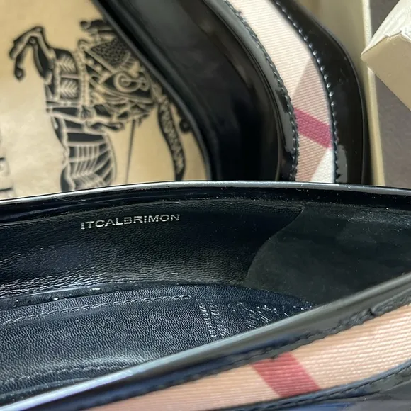 Burberry Nova Check Patent Leather Pump Shoes