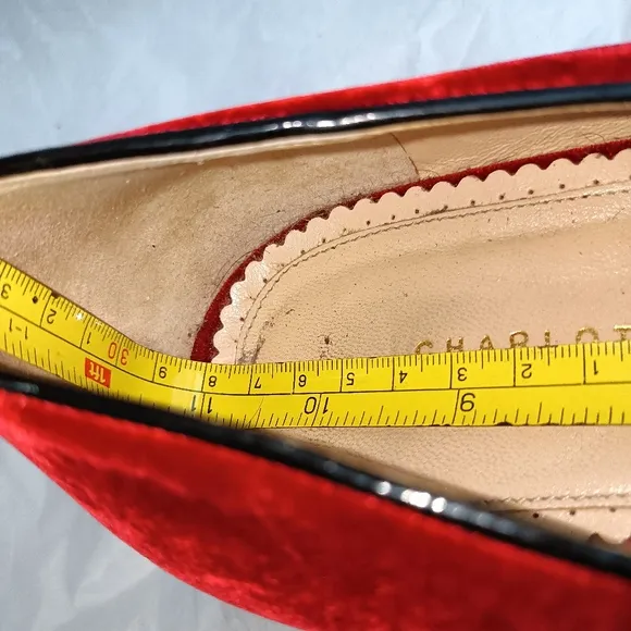 Charlotte Olympia  Cat red velvet slipper 44