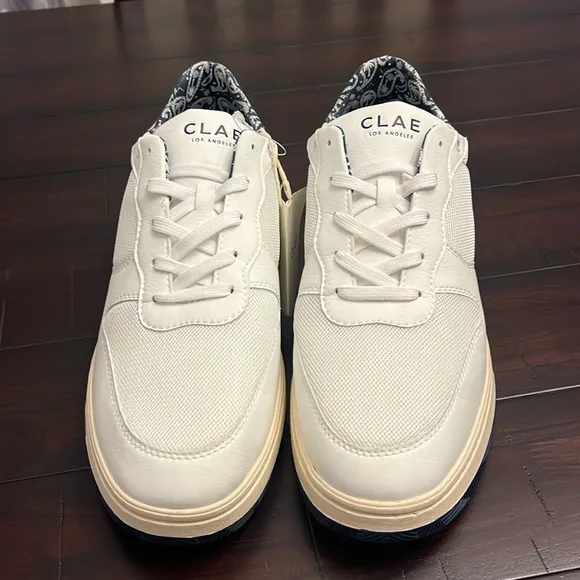 Clae Los Angeles Malone Lite Leather shoes sneakers white paisley Mens Size 10.5