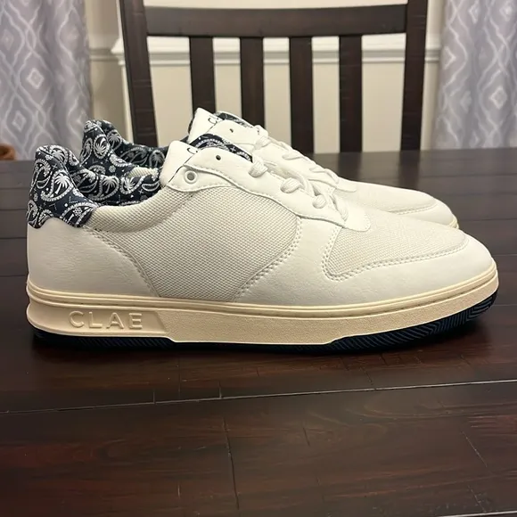 Clae Los Angeles Malone Lite Leather shoes sneakers white paisley Mens Size 10.5