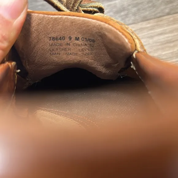 Clarks brown leather casual shoes men’s size 9 (b35)