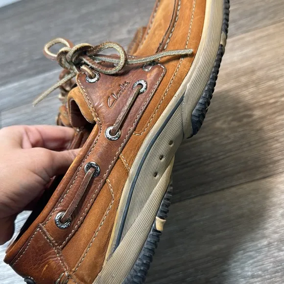 Clarks brown leather casual shoes men’s size 9 (b35)