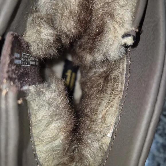 Clark’s Brown Winter Boots Lined With Fur