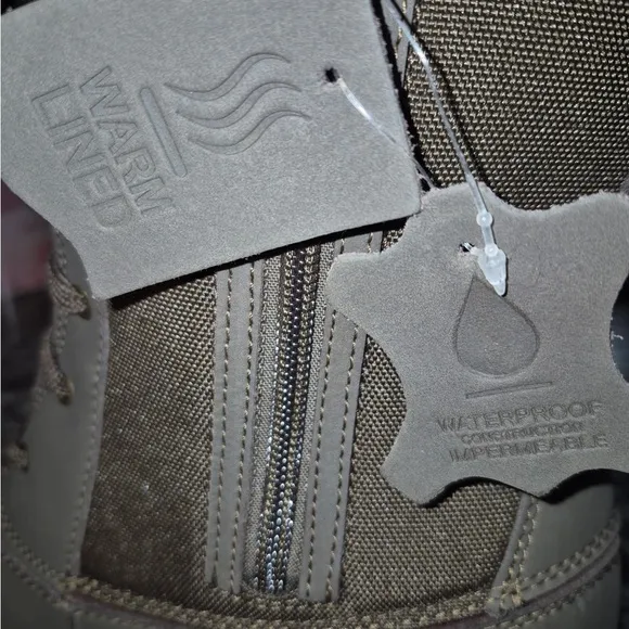 Clark’s Brown Winter Boots Lined With Fur