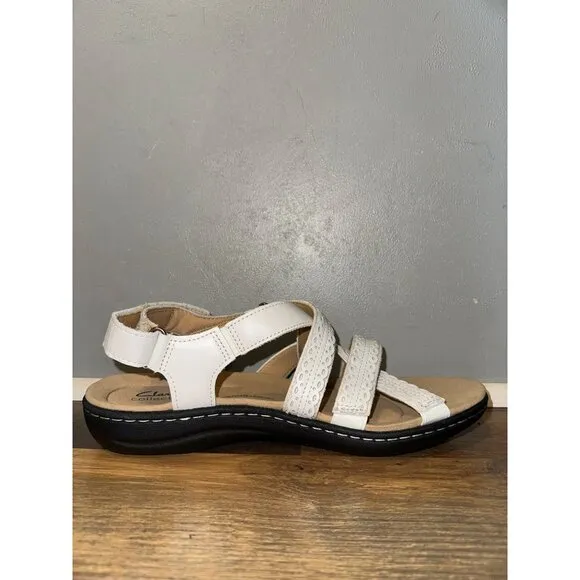 Clarks Collection Leather White Sandals - Laurieann Rena Size 9.5