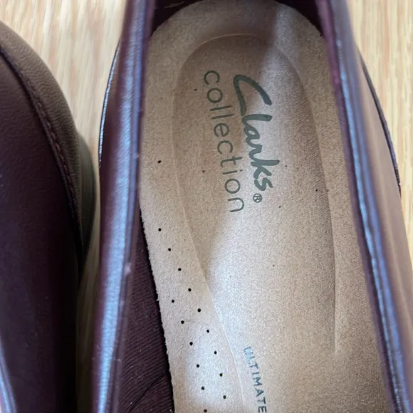 Clark’s collection women’s 10 M burgandy juliet gem leather shoes.