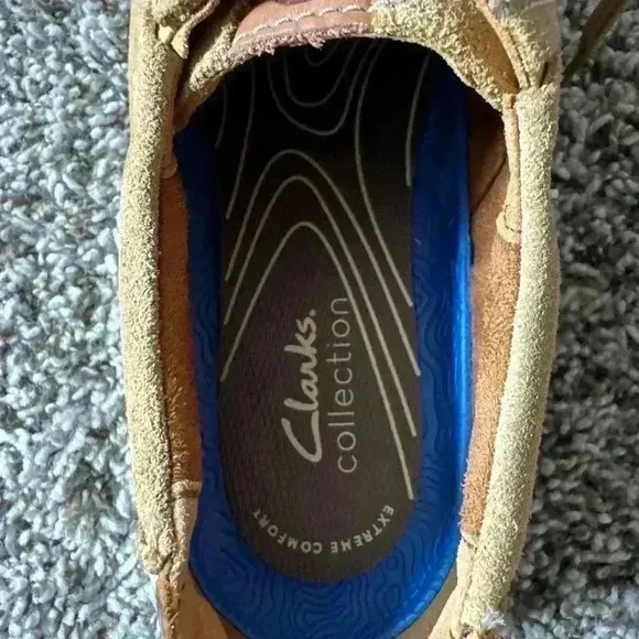 Clarks Mens Driftway Low Beige Leather Sneaker Moccasin Shoes Size 9.5