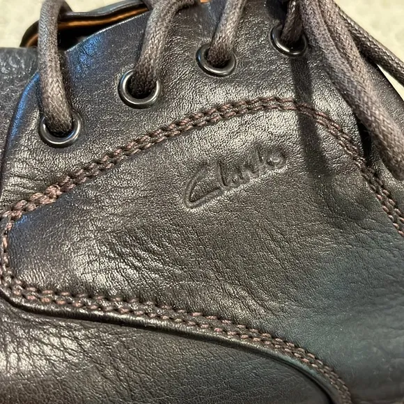 CLARKS PEBBLED LEATHER LACE UP DRESS CASUAL SHOES DARK BROWN SIZE 10W