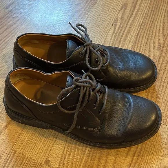CLARKS PEBBLED LEATHER LACE UP DRESS CASUAL SHOES DARK BROWN SIZE 10W