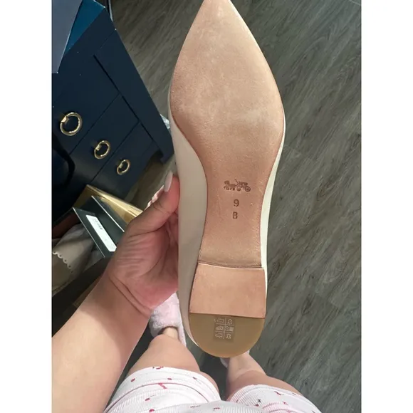 Coach Jill Soft Shine Calf Women’s Ballet Size 9 NIB