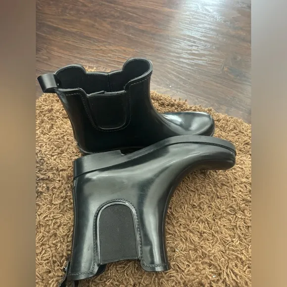 COACH TYLER SHINY RUBBER RAIN BOOTIE SZ 10