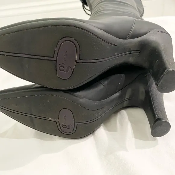 COLE HAAN G SERIES TALL Ruffle Black Rain-boots Size 8.5B