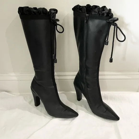 COLE HAAN G SERIES TALL Ruffle Black Rain-boots Size 8.5B
