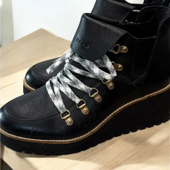 Cole Haan Grand.OS Waterproof Leather Wedge Hiker Boots – Size 9