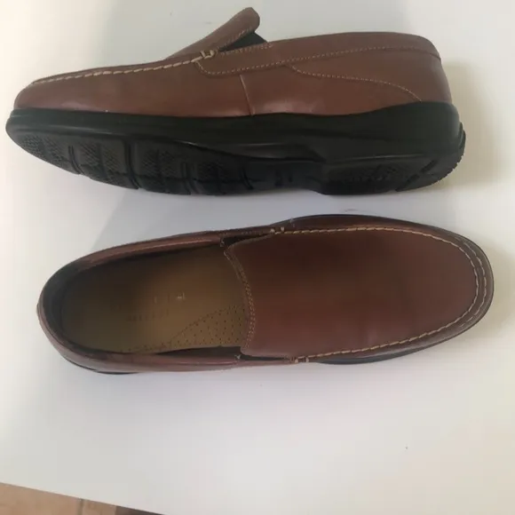 Cole Haan Men's Brown Shoes Size - 9&quot;W ﻿ ﻿