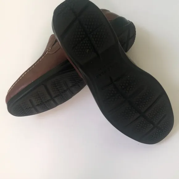Cole Haan Men's Brown Shoes Size - 9&quot;W ﻿ ﻿