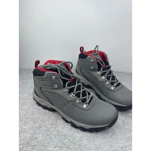 Columbia Men's Newton Ridge Plus II Waterproof Hiking Boots, EUC, sz. 11, camp