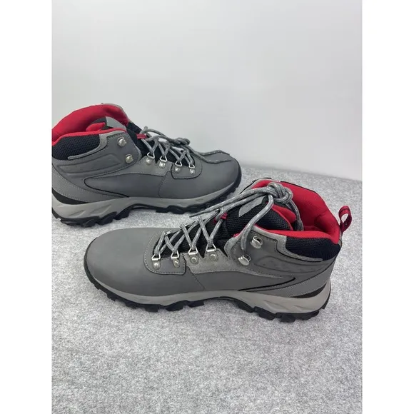Columbia Men's Newton Ridge Plus II Waterproof Hiking Boots, EUC, sz. 11, camp