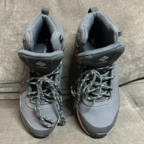 🥰🥰Columbia Waterproof Hiking Boots🥰🥰