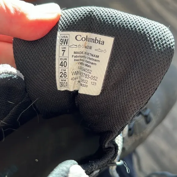 Columbia Women's Newton Ridge Plus Mid Waterproof Hiking Boots