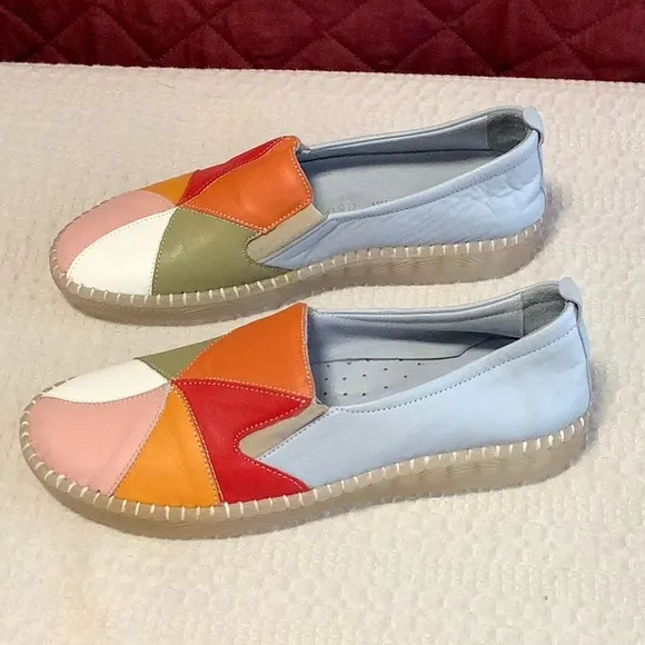 Comfortable leather women shoes