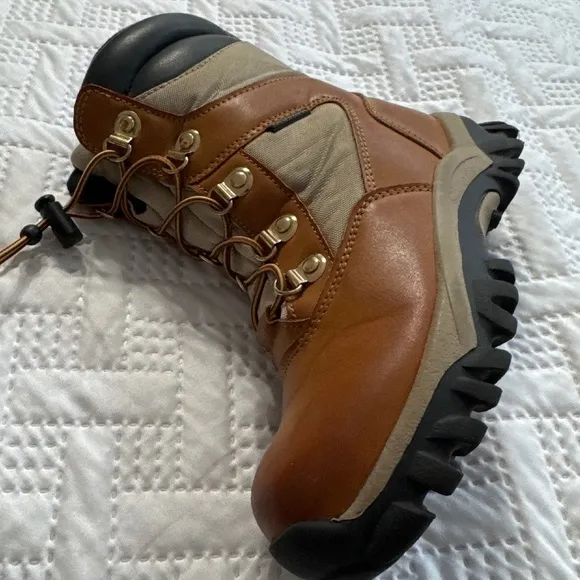 Cougar Size 1 Unisex Child’s Boy Girl Waterproof Weather Resistant Winter Boots