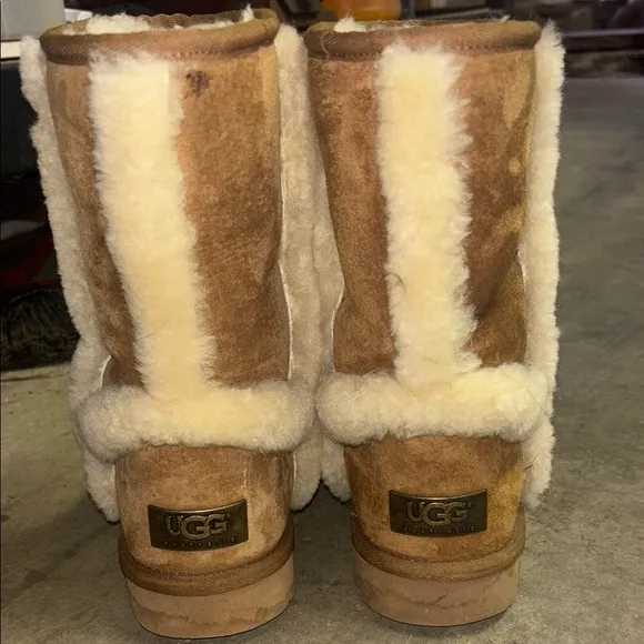 Cozy Tan Shearling Boots
