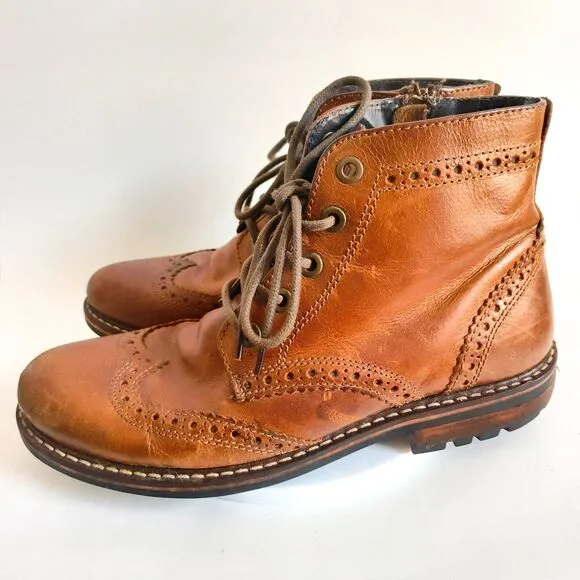 CREVO Chukka Ankle Boots Brown Leather SPEAK EASIER Oxford Wingtip Mens Size 9.5