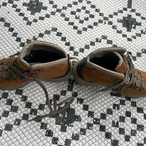 Danner Brown Hiking Boots 62251