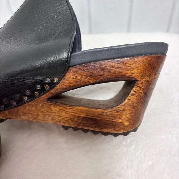 Dansko Limited Edition Sage Wedge Black Leather Made In Brazil Size 38
