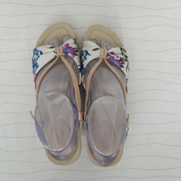 Dansko Womens Naomi Sandals Floral Wedge Heel Tan Shoes Size US 8.5-9/ EU 39