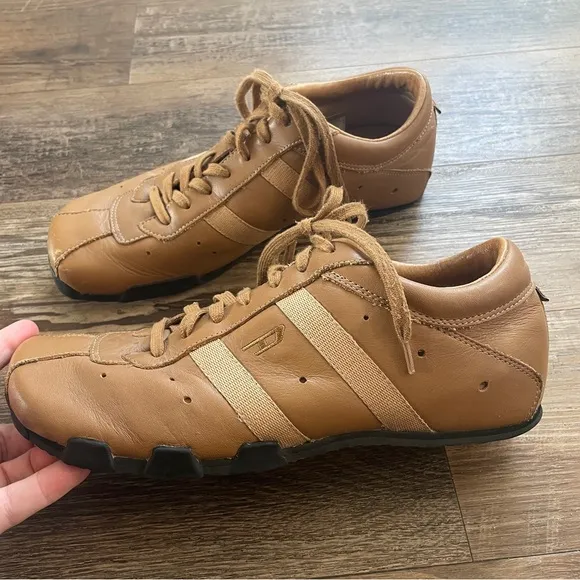 Diesel Y2K tan leather shoes 8.5