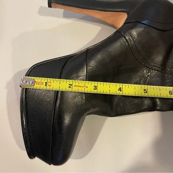Dolce Vita Back Zipper High Heel Boots