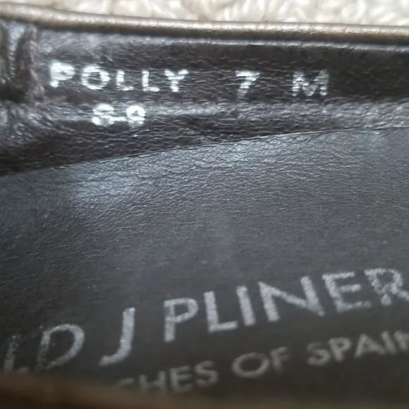 Donald J Pliner  POLLY Leather Loafer Shoes Metallic Pewter EUC SZ 7