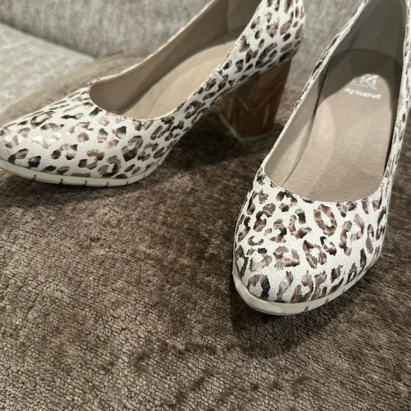 Dorking Brand Shoes by Fluchos Leopard Print Light Comfort Women's Heel Shoes