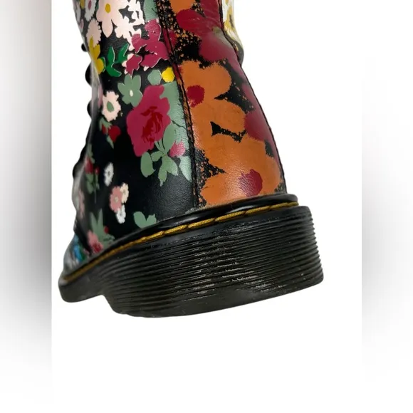 Dr. Martens 1460 Y Size 5 Shoe Boot Kids Youth Floral Mash Up K Hydro Leather