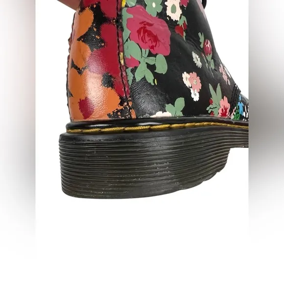 Dr. Martens 1460 Y Size 5 Shoe Boot Kids Youth Floral Mash Up K Hydro Leather