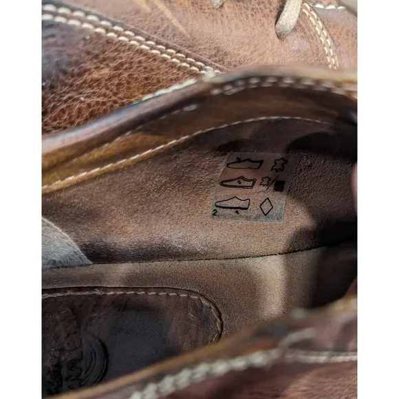 Dr. Martens Brown Oxford Leather Laceup Shoes Men's 9 and Ladies 10