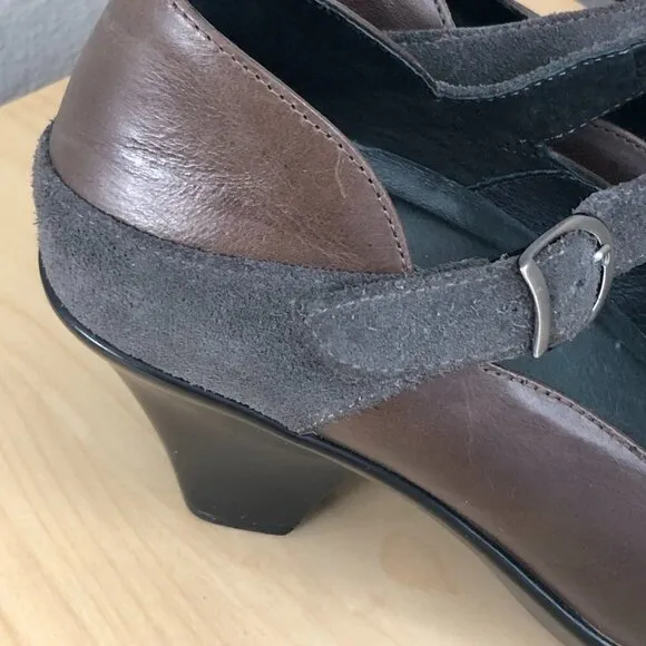 Dromedaris Nadia Leather Heeled Mary Jane Shoes