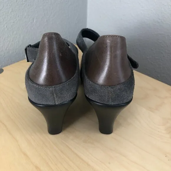 Dromedaris Nadia Leather Heeled Mary Jane Shoes