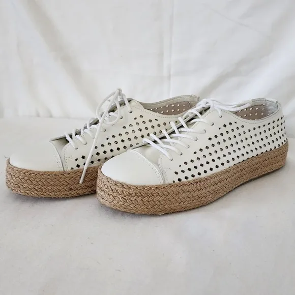 Dylan Espadrille Sneakers Perforated Leather Platform Casual Shoes Size 6M