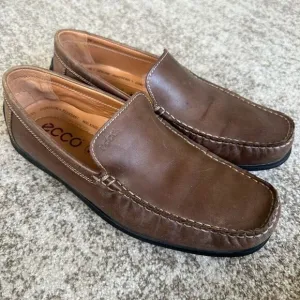Ecco Leather Men’s Brown Loafers 43=9-9.5