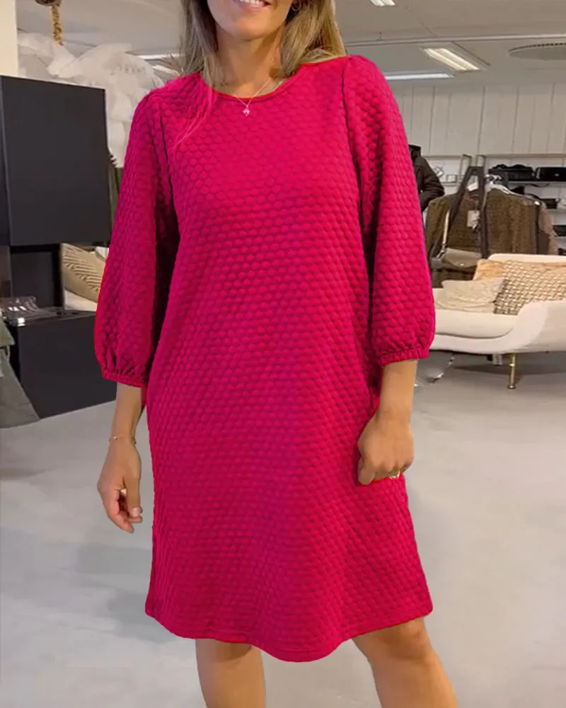 Elegant Knee-Length Dress with Puffed Sleeves