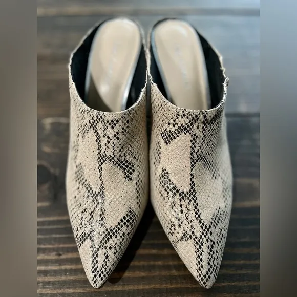 Enzo Angiolini Snake Reptile Print Mules Sz 9.5