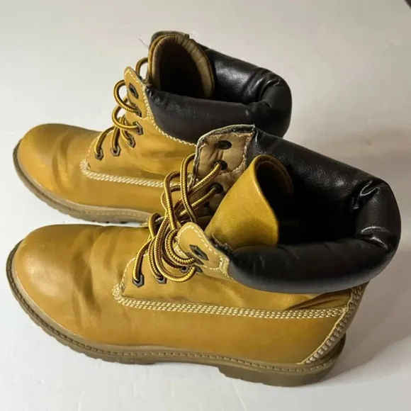 Esprit Women’s Tan Lace-Up Work Boots Size 7.5